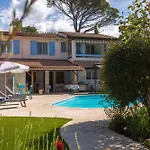 Villa De L'artiste Andrée Fréjus